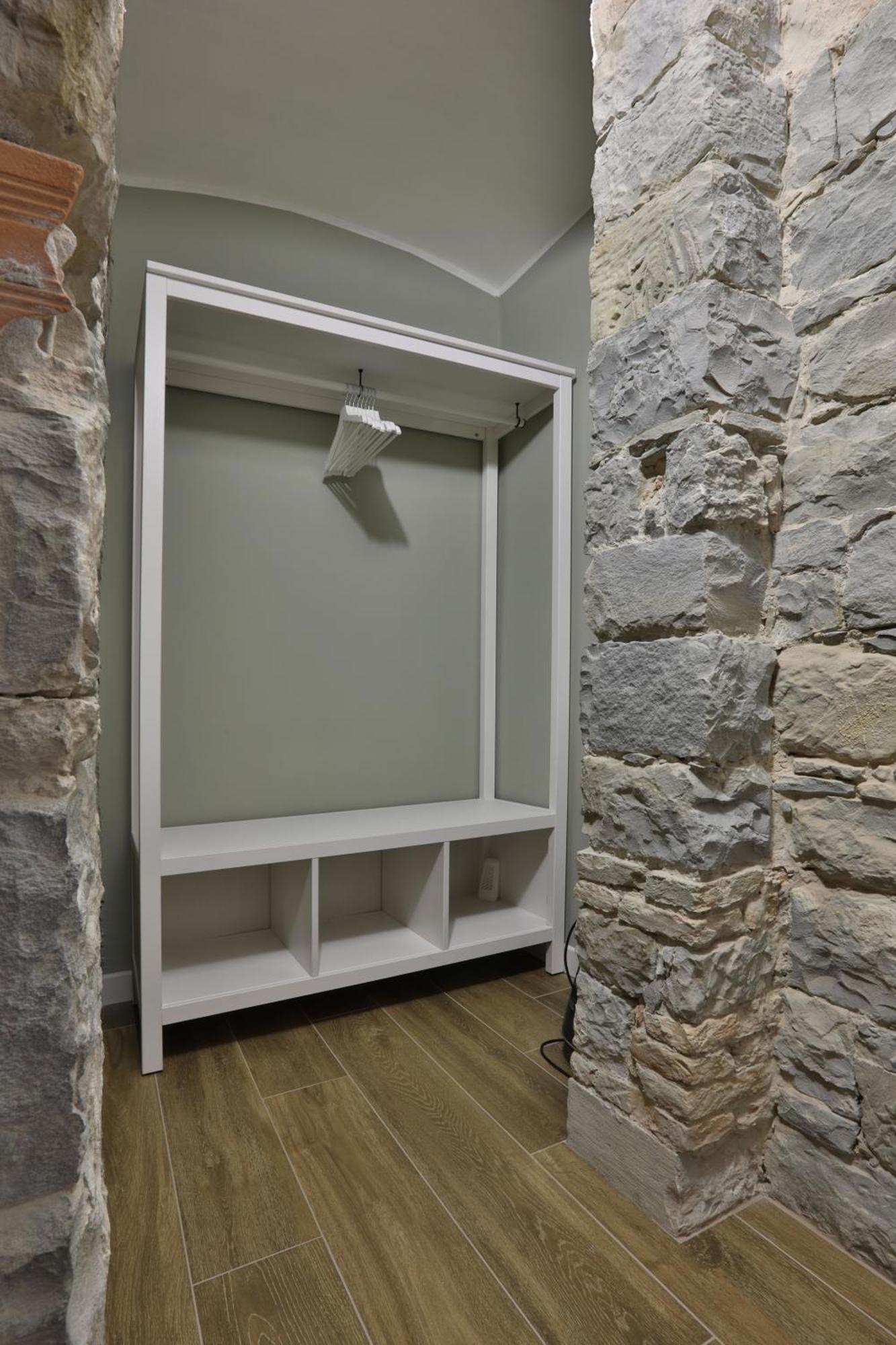 Da Kevin Apartment Trieste Bagian luar foto
